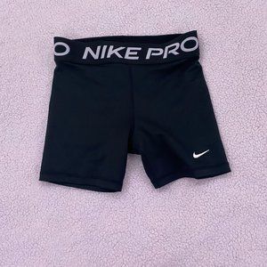NWOT Girls Nike Pros; L